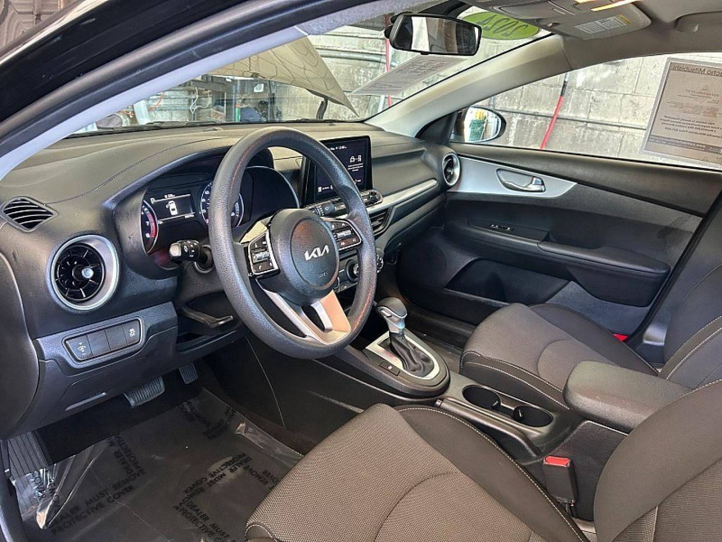 2024 BLACK Kia Forte (3KPF24AD3RE) with an 4-Cyl 2.0 Liter engine, Automatic IVT transmission, located at 412 Auto Vista Drive, Palmdale, 93551, (661) 945-0620, 34.592636, -118.136681 - Photo#16