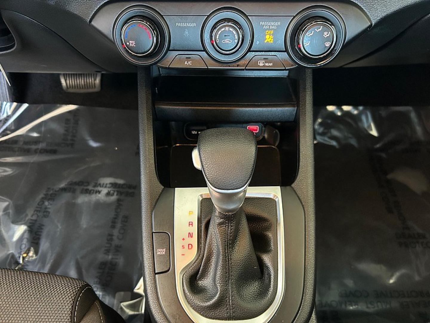 2024 BLACK Kia Forte (3KPF24AD3RE) with an 4-Cyl 2.0 Liter engine, Automatic IVT transmission, located at 412 Auto Vista Drive, Palmdale, 93551, (661) 945-0620, 34.592636, -118.136681 - Photo#21