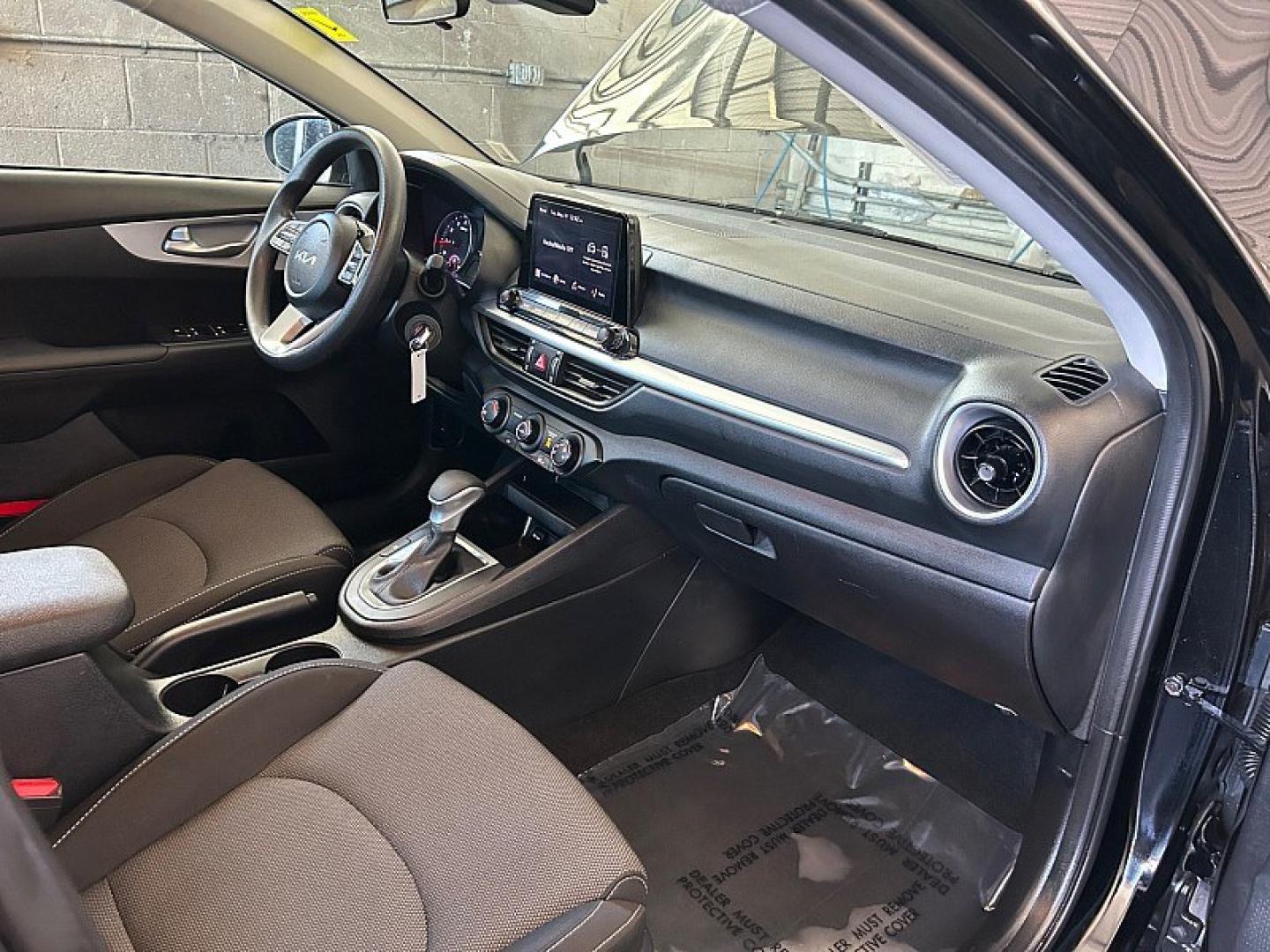 2024 BLACK Kia Forte (3KPF24AD3RE) with an 4-Cyl 2.0 Liter engine, Automatic IVT transmission, located at 412 Auto Vista Drive, Palmdale, 93551, (661) 945-0620, 34.592636, -118.136681 - Photo#27