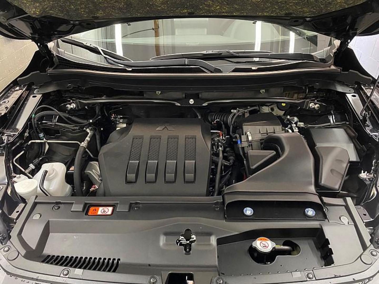 2024 BLACK Mitsubishi Eclipse Cross (JA4ATWAA1RZ) with an 4-Cyl Turbo 1.5 Liter engine, Automatic CVT transmission, located at 412 Auto Vista Drive, Palmdale, 93551, (661) 945-0620, 34.592636, -118.136681 - Photo#13