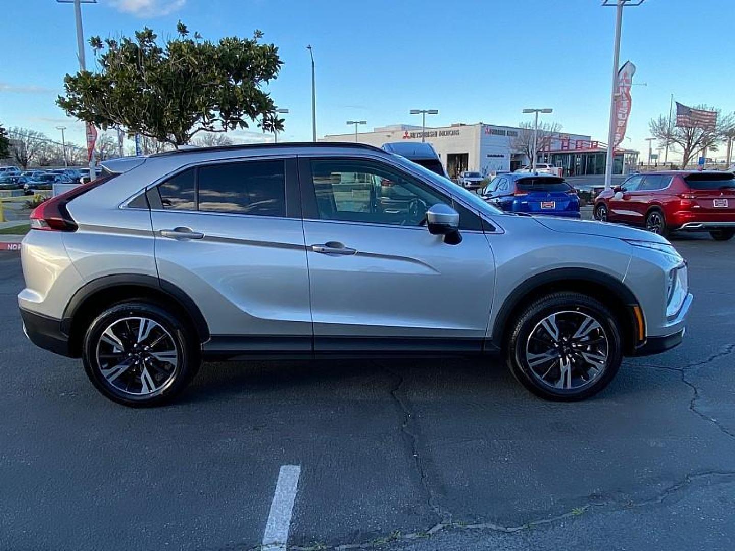 2024 SILVER Mitsubishi Eclipse Cross (JA4ATWAA0RZ) with an 4-Cyl Turbo 1.5 Liter engine, Automatic CVT transmission, located at 412 Auto Vista Drive, Palmdale, 93551, (661) 945-0620, 34.592636, -118.136681 - Photo#7