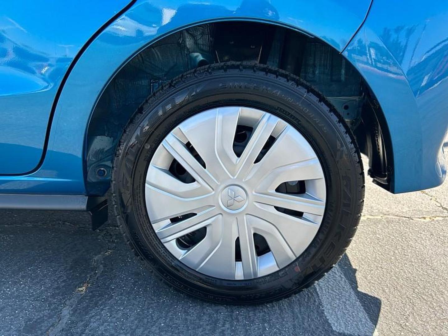 2024 Mitsubishi Mirage (ML32AUHJ9RH) with an 3-Cyl 1.2 Liter engine, Automatic CVT transmission, located at 412 Auto Vista Drive, Palmdale, 93551, (661) 945-0620, 34.592636, -118.136681 - Photo#9
