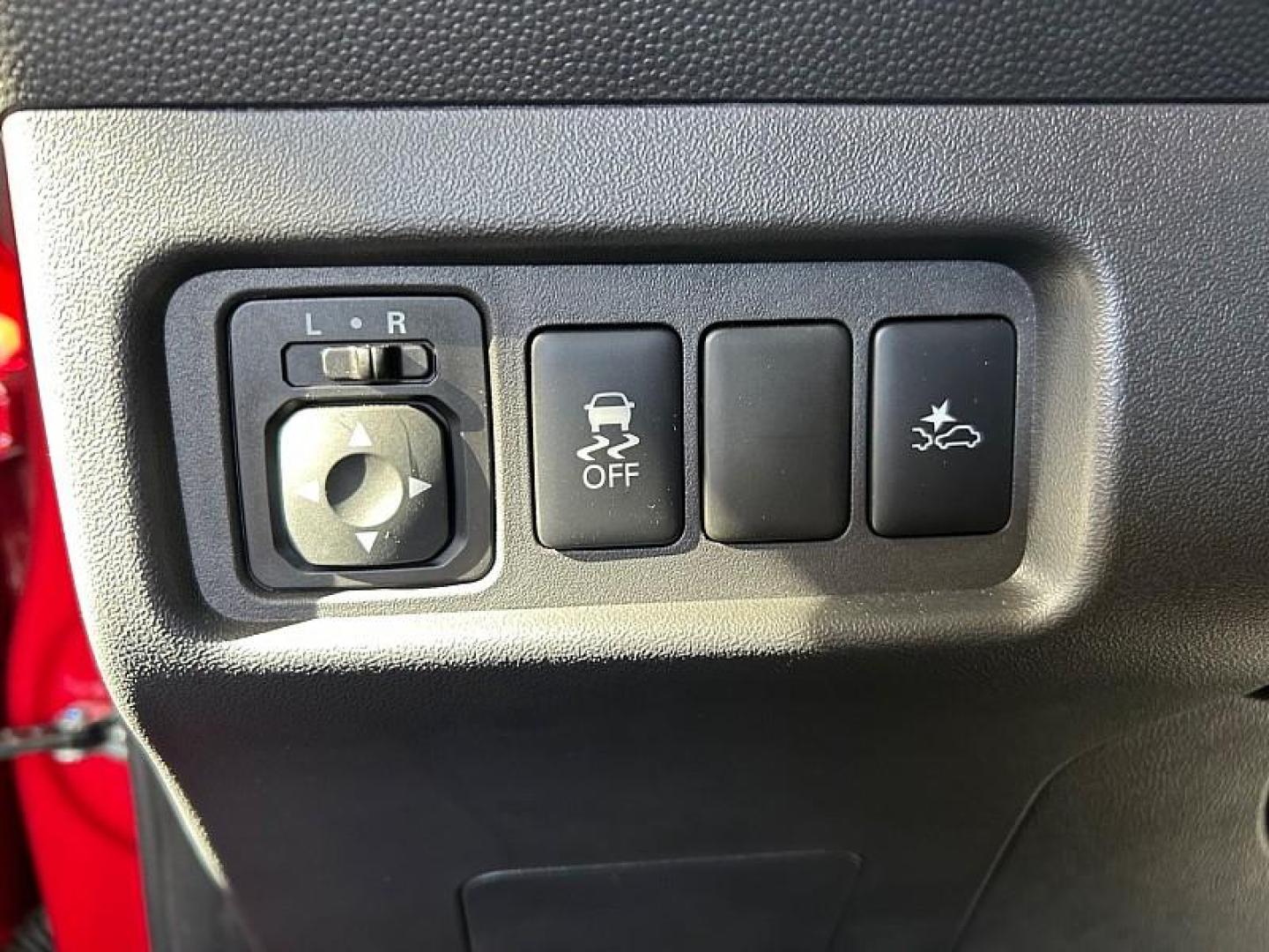2024 Mitsubishi Mirage (ML32AUHJ4RH) with an 3-Cyl 1.2 Liter engine, Automatic CVT transmission, located at 412 Auto Vista Drive, Palmdale, 93551, (661) 945-0620, 34.592636, -118.136681 - Photo#24