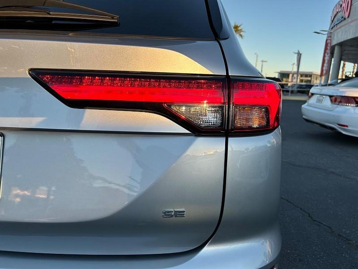 2024 SILVER Mitsubishi Outlander (JA4J3VA8XRZ) with an 4-Cyl 2.5 Liter engine, Automatic CVT transmission, located at 412 Auto Vista Drive, Palmdale, 93551, (661) 945-0620, 34.592636, -118.136681- Photo#9