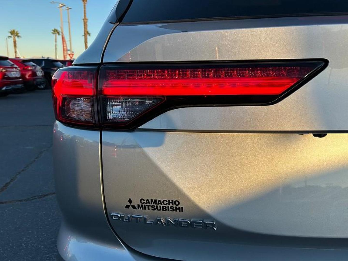 2024 SILVER Mitsubishi Outlander (JA4J3VA8XRZ) with an 4-Cyl 2.5 Liter engine, Automatic CVT transmission, located at 412 Auto Vista Drive, Palmdale, 93551, (661) 945-0620, 34.592636, -118.136681- Photo#15