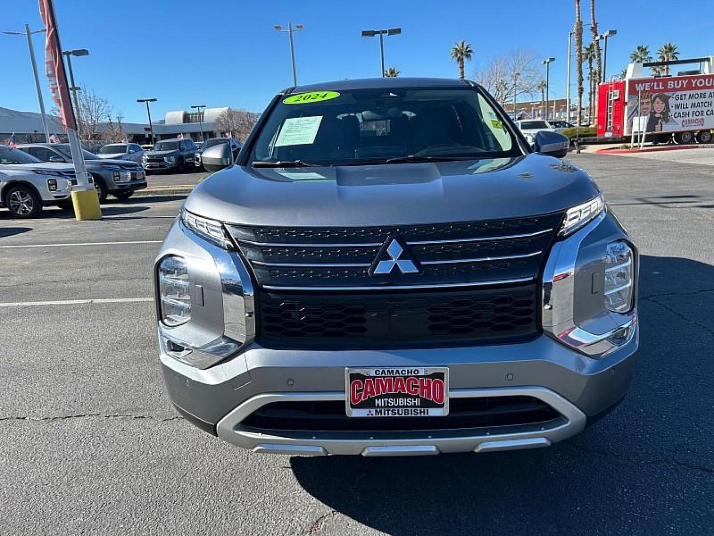 2024 SILVER Mitsubishi Outlander (JA4J4VA84RZ) with an 4-Cyl 2.5 Liter engine, Automatic CVT transmission, located at 412 Auto Vista Drive, Palmdale, 93551, (661) 945-0620, 34.592636, -118.136681 - Photo#1