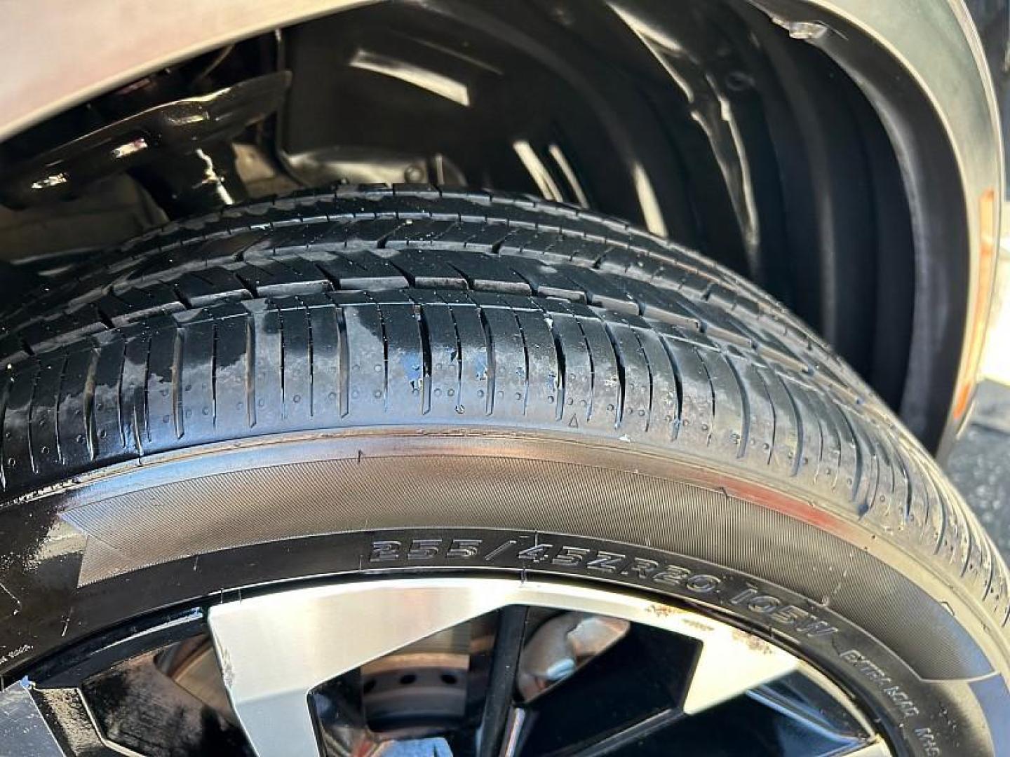 2024 BLACK Mitsubishi Outlander (JA4J3VA85RZ) with an 4-Cyl 2.5 Liter engine, Automatic CVT transmission, located at 412 Auto Vista Drive, Palmdale, 93551, (661) 945-0620, 34.592636, -118.136681 - Photo#14