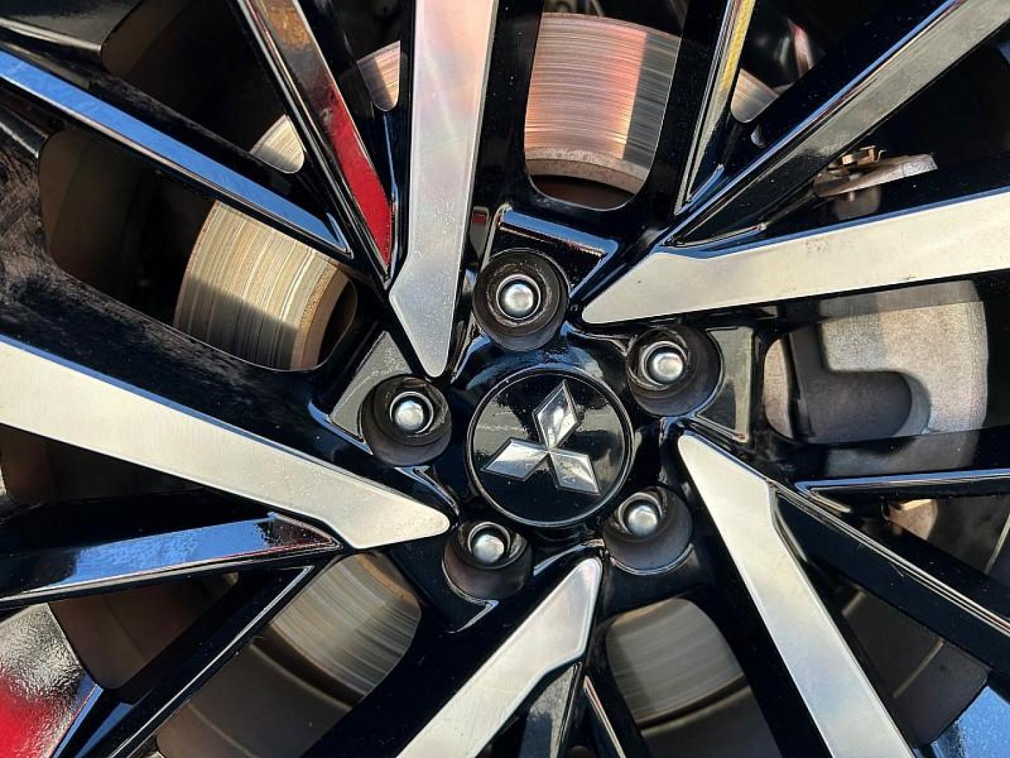 2024 BLACK Mitsubishi Outlander (JA4J3VA85RZ) with an 4-Cyl 2.5 Liter engine, Automatic CVT transmission, located at 412 Auto Vista Drive, Palmdale, 93551, (661) 945-0620, 34.592636, -118.136681 - Photo#15