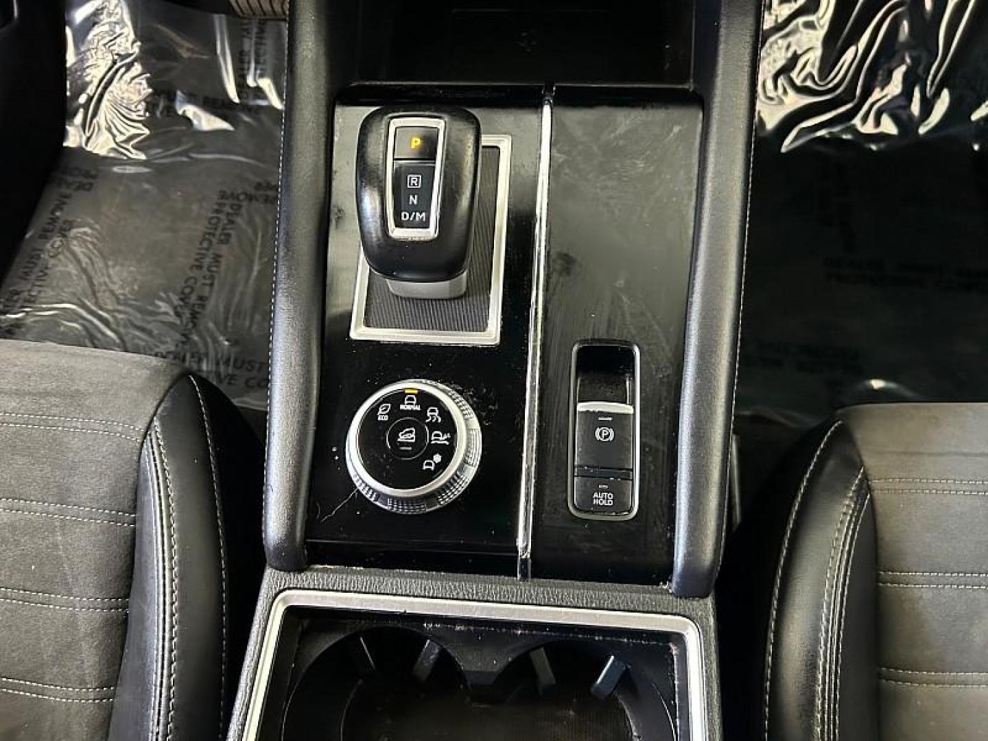 2024 BLACK Mitsubishi Outlander (JA4J3VA85RZ) with an 4-Cyl 2.5 Liter engine, Automatic CVT transmission, located at 412 Auto Vista Drive, Palmdale, 93551, (661) 945-0620, 34.592636, -118.136681 - Photo#22