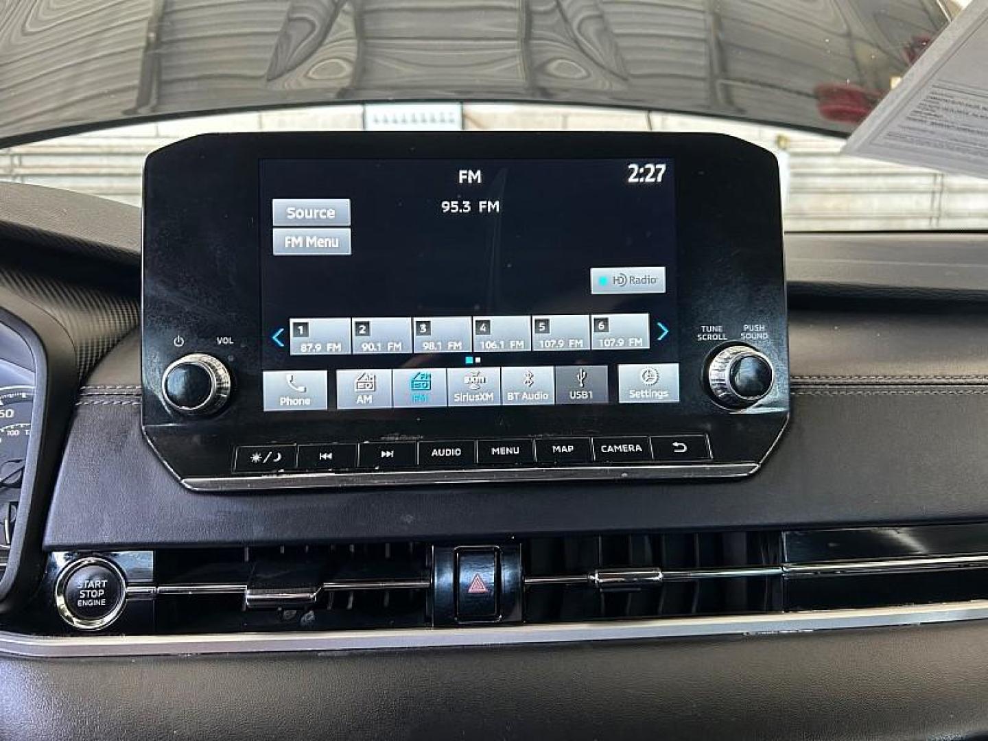 2024 BLACK Mitsubishi Outlander (JA4J3VA85RZ) with an 4-Cyl 2.5 Liter engine, Automatic CVT transmission, located at 412 Auto Vista Drive, Palmdale, 93551, (661) 945-0620, 34.592636, -118.136681 - Photo#24