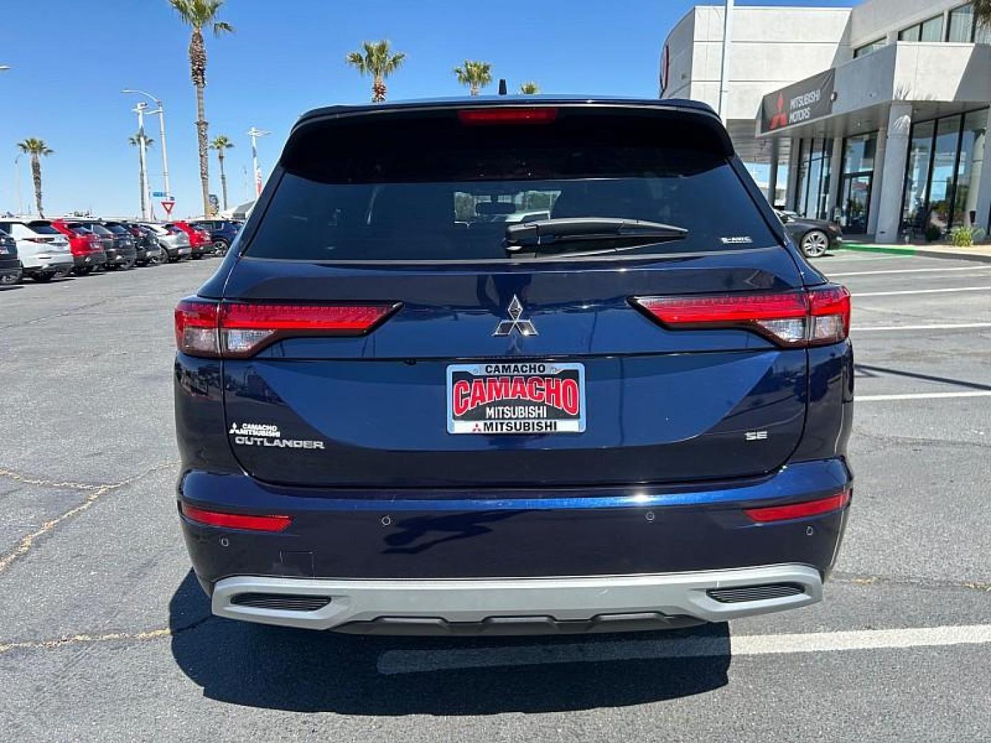 2024 BLUE Mitsubishi Outlander (JA4J4VA89RZ) with an 4-Cyl 2.5 Liter engine, Automatic CVT transmission, located at 412 Auto Vista Drive, Palmdale, 93551, (661) 945-0620, 34.592636, -118.136681- Photo#6