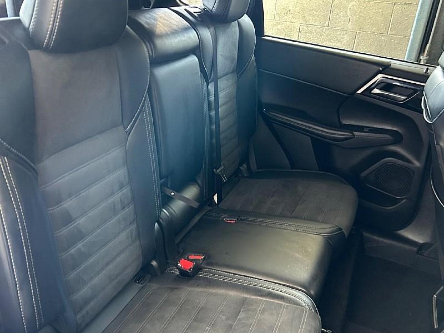2024 BLUE Mitsubishi Outlander (JA4J4VA89RZ) with an 4-Cyl 2.5 Liter engine, Automatic CVT transmission, located at 412 Auto Vista Drive, Palmdale, 93551, (661) 945-0620, 34.592636, -118.136681- Photo#26