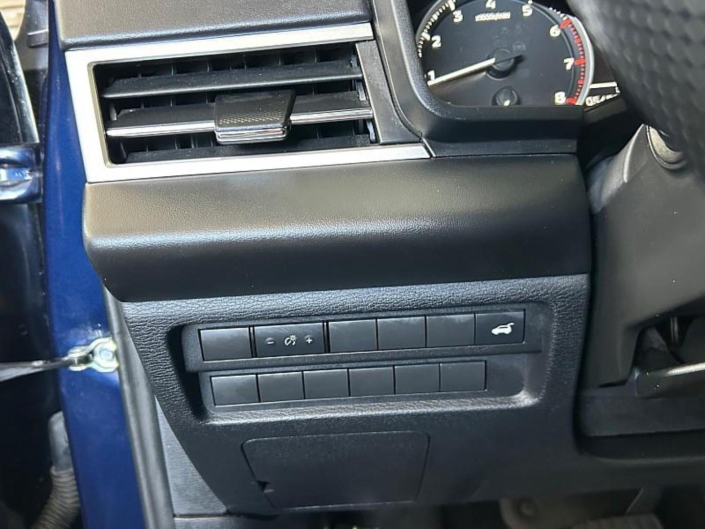 2024 BLUE Mitsubishi Outlander (JA4J4VA89RZ) with an 4-Cyl 2.5 Liter engine, Automatic CVT transmission, located at 412 Auto Vista Drive, Palmdale, 93551, (661) 945-0620, 34.592636, -118.136681- Photo#29