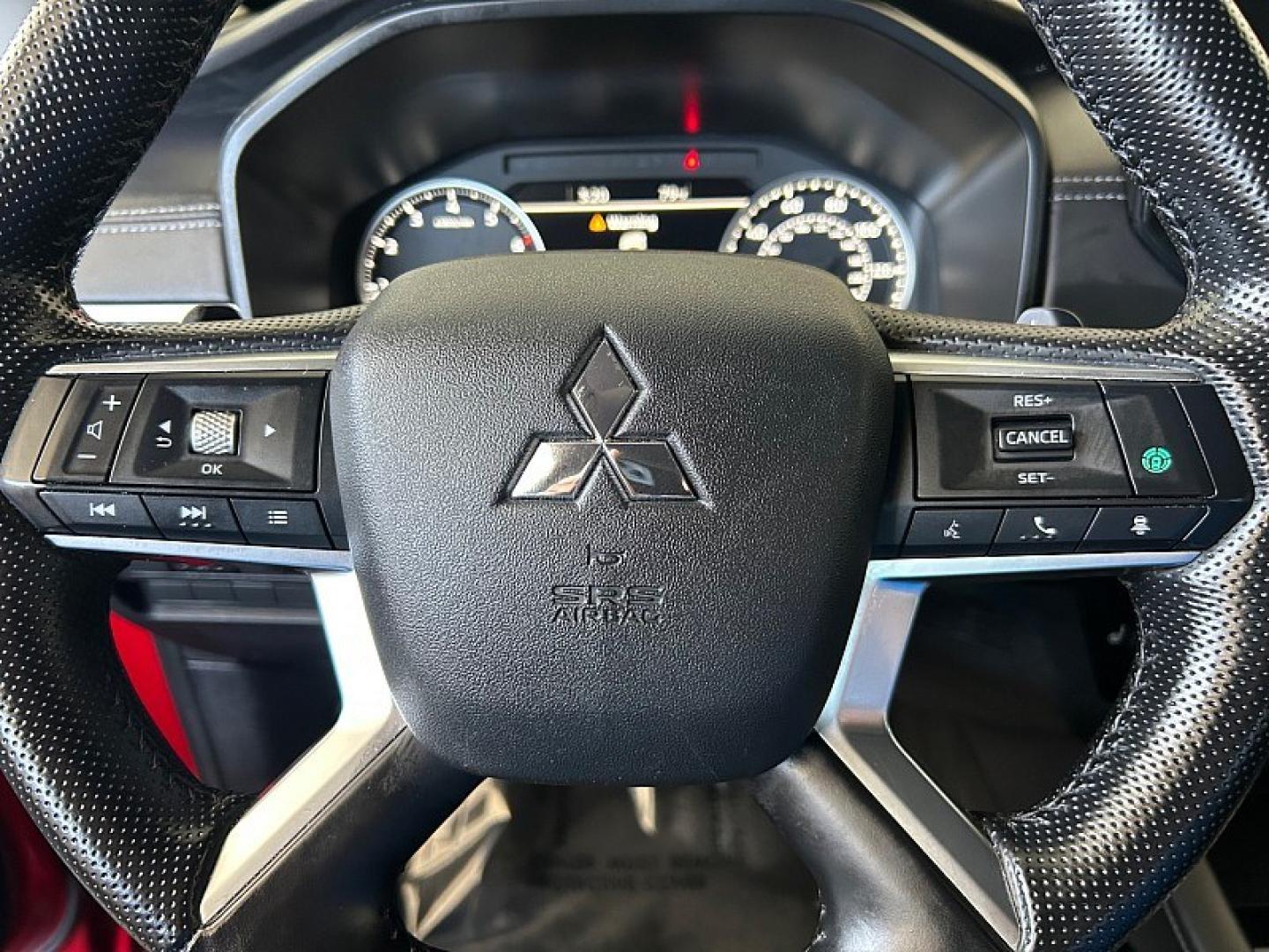 2024 RED Mitsubishi Outlander (JA4J3VA8XRZ) with an 4-Cyl 2.5 Liter engine, Automatic CVT transmission, located at 412 Auto Vista Drive, Palmdale, 93551, (661) 945-0620, 34.592636, -118.136681 - Photo#21