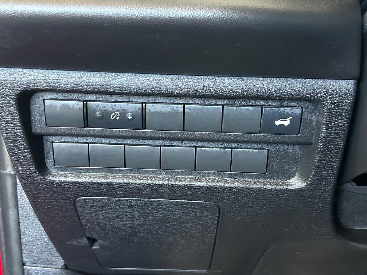 2024 RED Mitsubishi Outlander (JA4J3VA8XRZ) with an 4-Cyl 2.5 Liter engine, Automatic CVT transmission, located at 412 Auto Vista Drive, Palmdale, 93551, (661) 945-0620, 34.592636, -118.136681 - Photo#25