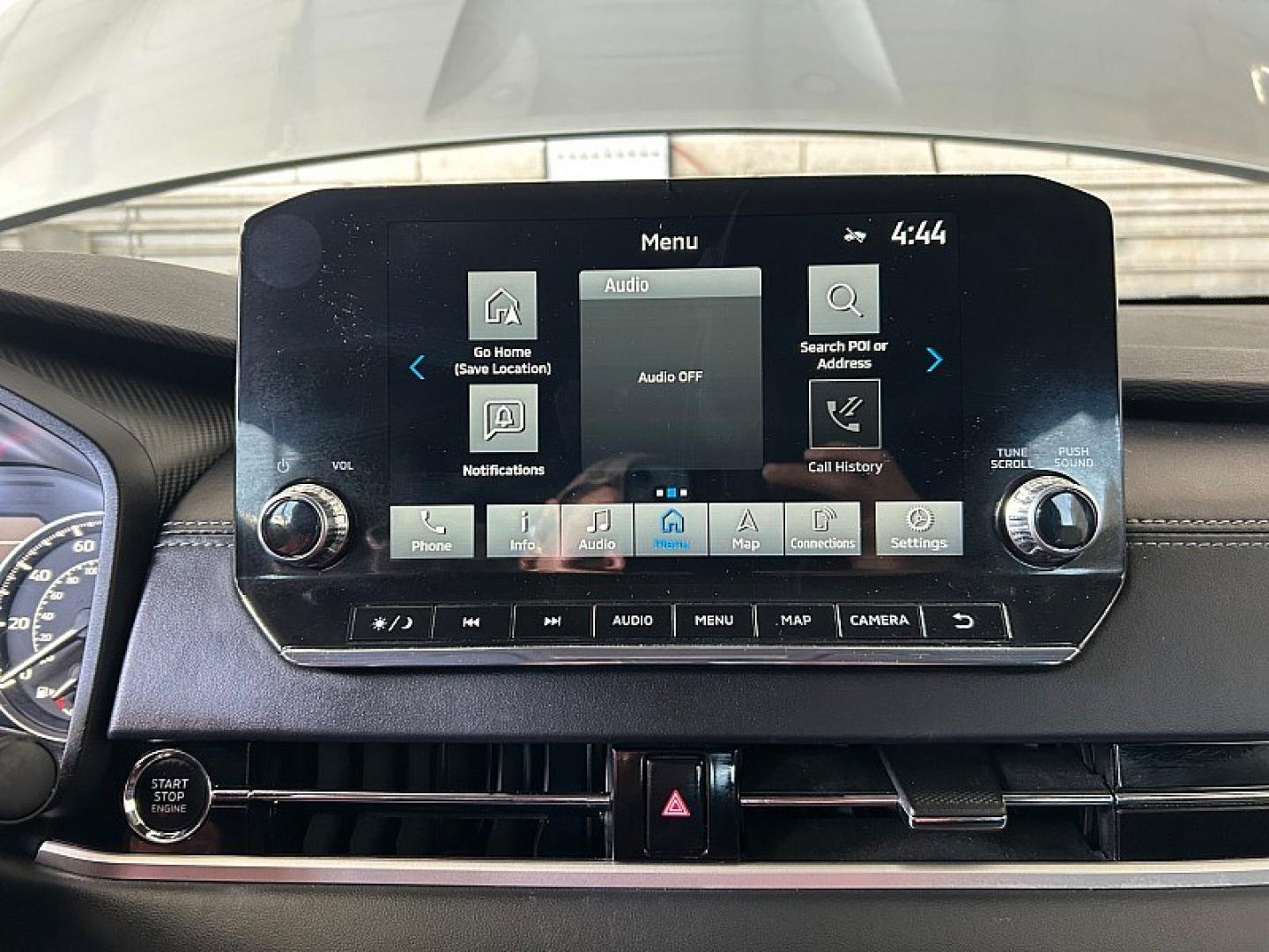 2024 BLACK Mitsubishi Outlander (JA4J3VA89RZ) with an 4-Cyl 2.5 Liter engine, Automatic CVT transmission, located at 412 Auto Vista Drive, Palmdale, 93551, (661) 945-0620, 34.592636, -118.136681 - Photo#18