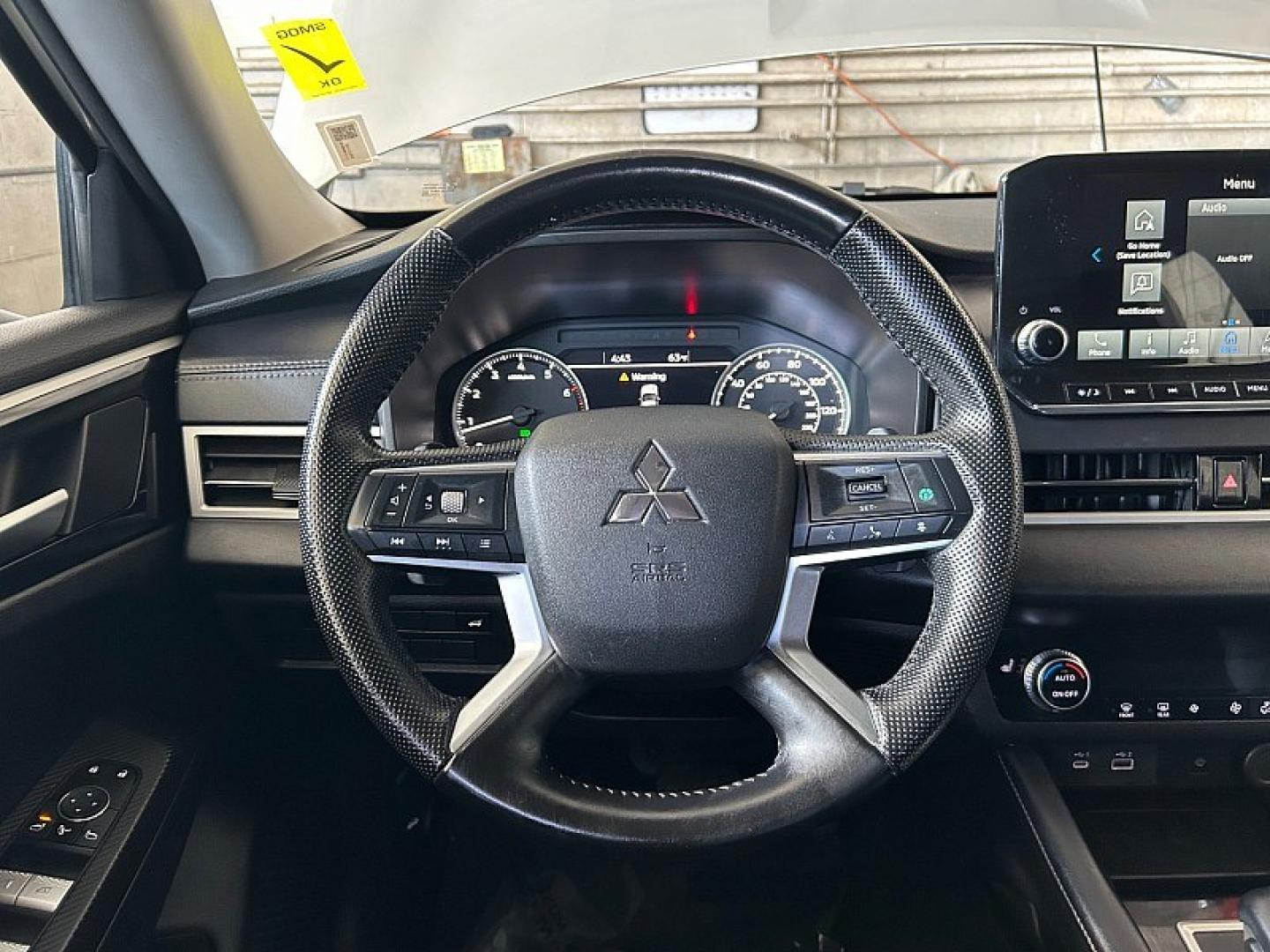 2024 BLACK Mitsubishi Outlander (JA4J3VA89RZ) with an 4-Cyl 2.5 Liter engine, Automatic CVT transmission, located at 412 Auto Vista Drive, Palmdale, 93551, (661) 945-0620, 34.592636, -118.136681 - Photo#19