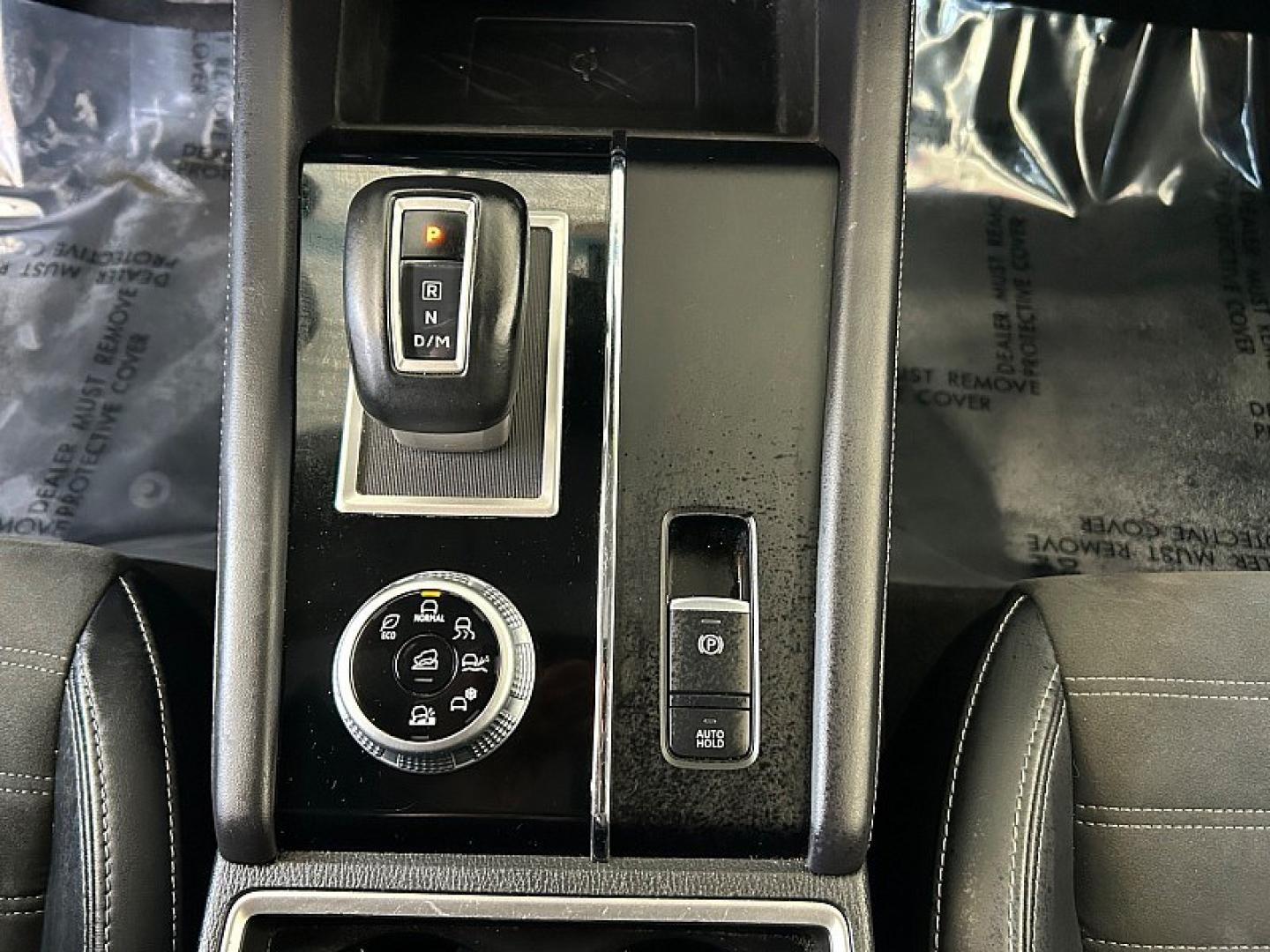 2024 BLUE Mitsubishi Outlander (JA4J4VA88RZ) with an 4-Cyl 2.5 Liter engine, Automatic CVT transmission, located at 412 Auto Vista Drive, Palmdale, 93551, (661) 945-0620, 34.592636, -118.136681- Photo#21
