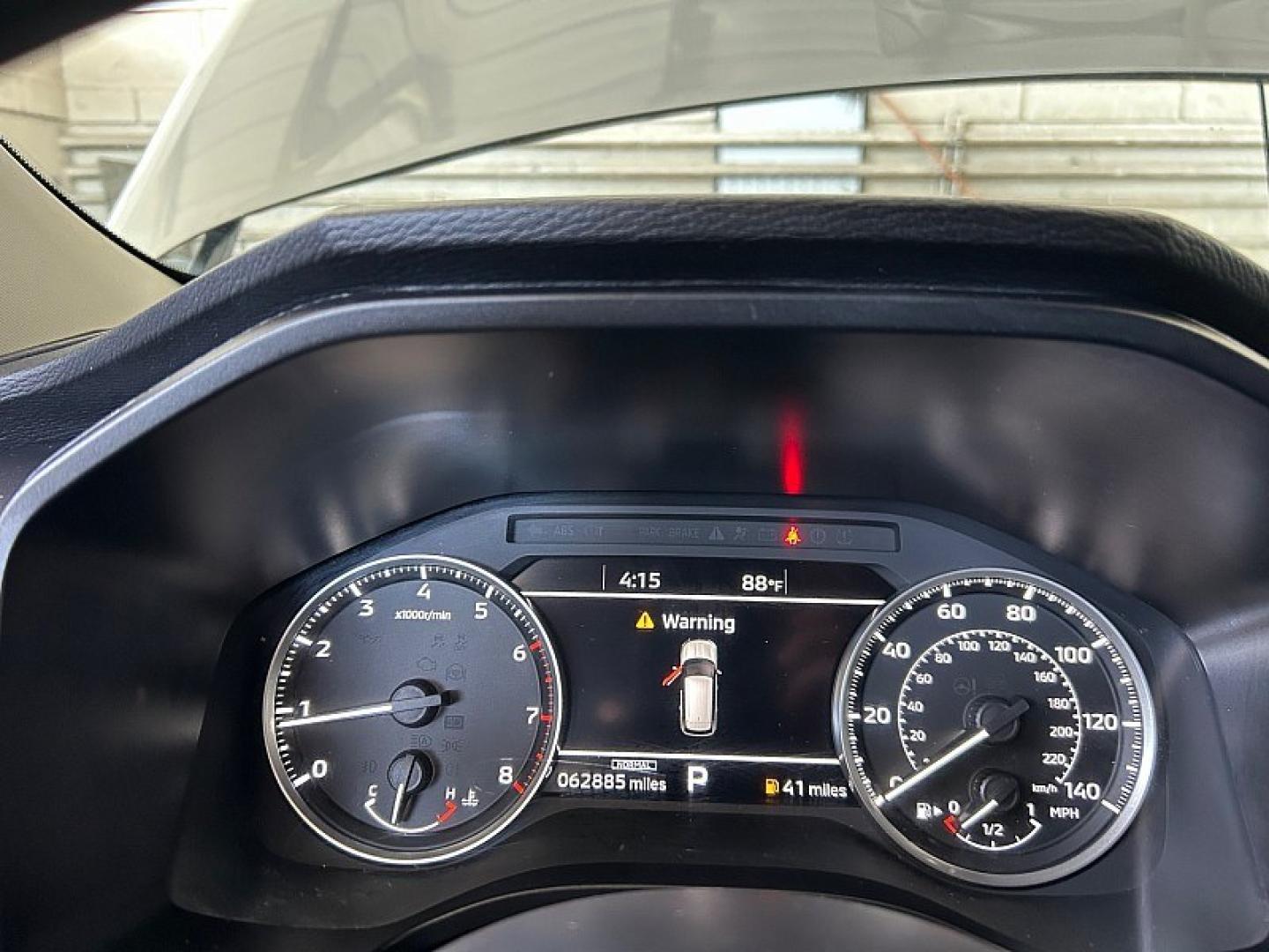 2024 GRAY Mitsubishi Outlander (JA4J3VA85RZ) with an 4-Cyl 2.5 Liter engine, Automatic CVT transmission, located at 412 Auto Vista Drive, Palmdale, 93551, (661) 945-0620, 34.592636, -118.136681 - Photo#22