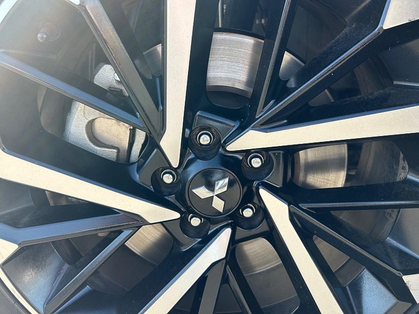 2024 Black Mitsubishi Outlander (JA4J4VA80RZ) with an 4-Cyl 2.5 Liter engine, Automatic CVT transmission, located at 412 Auto Vista Drive, Palmdale, 93551, (661) 945-0620, 34.592636, -118.136681- Photo#7