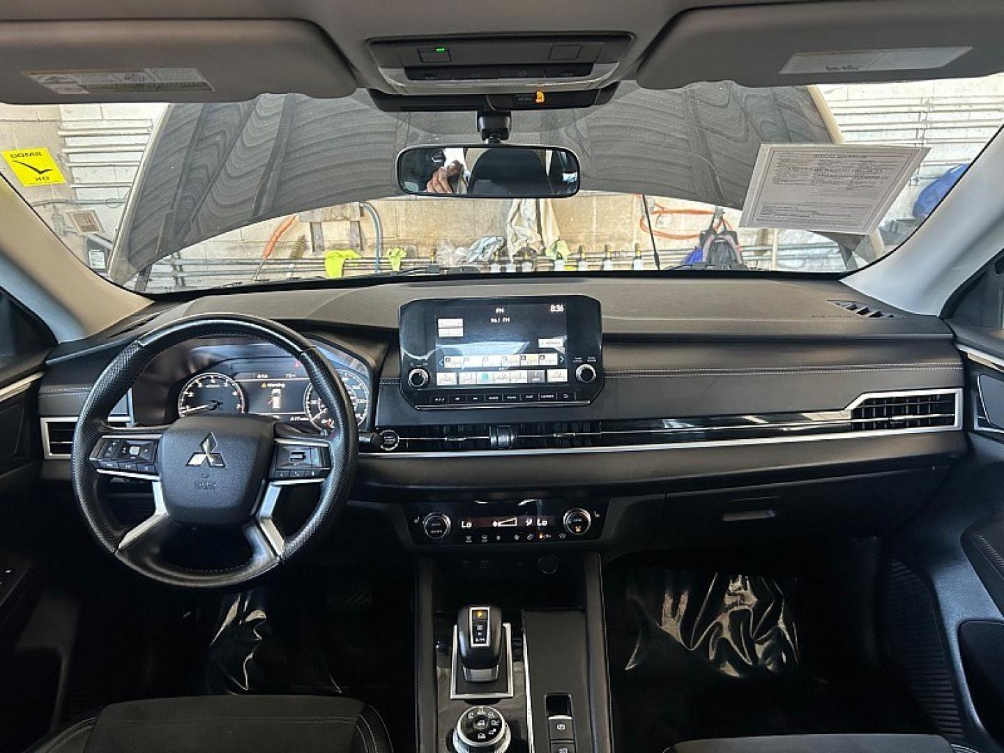 2024 Black Mitsubishi Outlander (JA4J4VA80RZ) with an 4-Cyl 2.5 Liter engine, Automatic CVT transmission, located at 412 Auto Vista Drive, Palmdale, 93551, (661) 945-0620, 34.592636, -118.136681- Photo#18