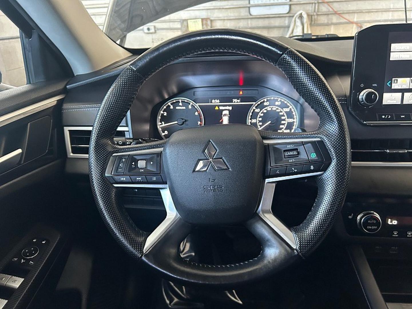 2024 Black Mitsubishi Outlander (JA4J4VA80RZ) with an 4-Cyl 2.5 Liter engine, Automatic CVT transmission, located at 412 Auto Vista Drive, Palmdale, 93551, (661) 945-0620, 34.592636, -118.136681- Photo#19
