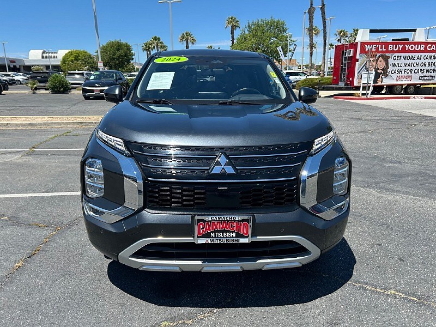 2024 Silver Mitsubishi Outlander (JA4J3VA83RZ) with an 4-Cyl 2.5 Liter engine, Automatic CVT transmission, located at 412 Auto Vista Drive, Palmdale, 93551, (661) 945-0620, 34.592636, -118.136681- Photo#1