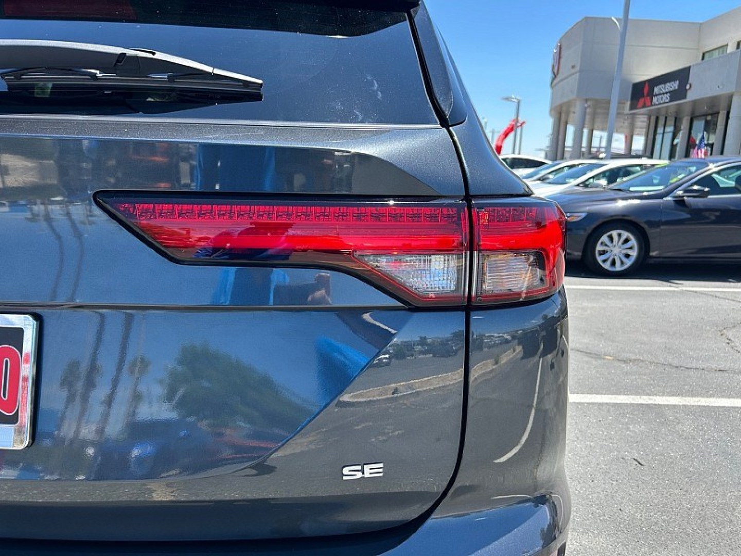 2024 Silver Mitsubishi Outlander (JA4J3VA83RZ) with an 4-Cyl 2.5 Liter engine, Automatic CVT transmission, located at 412 Auto Vista Drive, Palmdale, 93551, (661) 945-0620, 34.592636, -118.136681- Photo#12