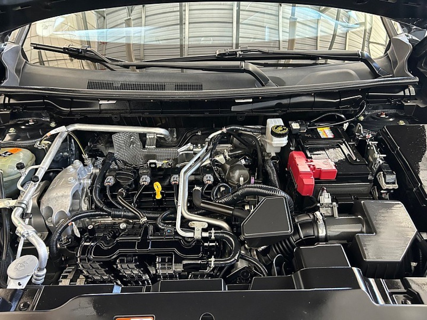 2024 Silver Mitsubishi Outlander (JA4J3VA83RZ) with an 4-Cyl 2.5 Liter engine, Automatic CVT transmission, located at 412 Auto Vista Drive, Palmdale, 93551, (661) 945-0620, 34.592636, -118.136681- Photo#28
