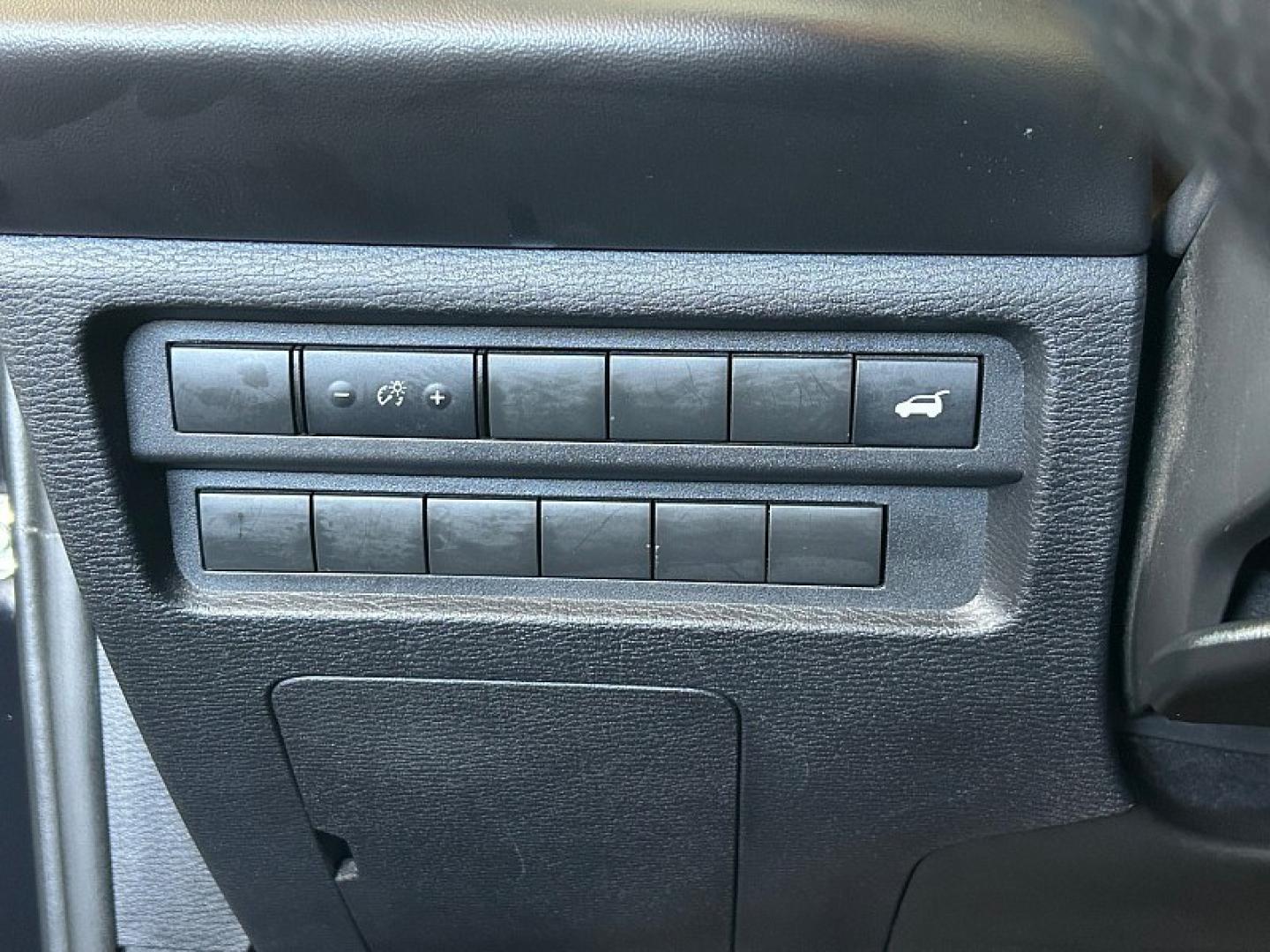 2024 Black Mitsubishi Outlander (JA4J3VA85RZ) with an 4-Cyl 2.5 Liter engine, Automatic CVT transmission, located at 412 Auto Vista Drive, Palmdale, 93551, (661) 945-0620, 34.592636, -118.136681- Photo#25