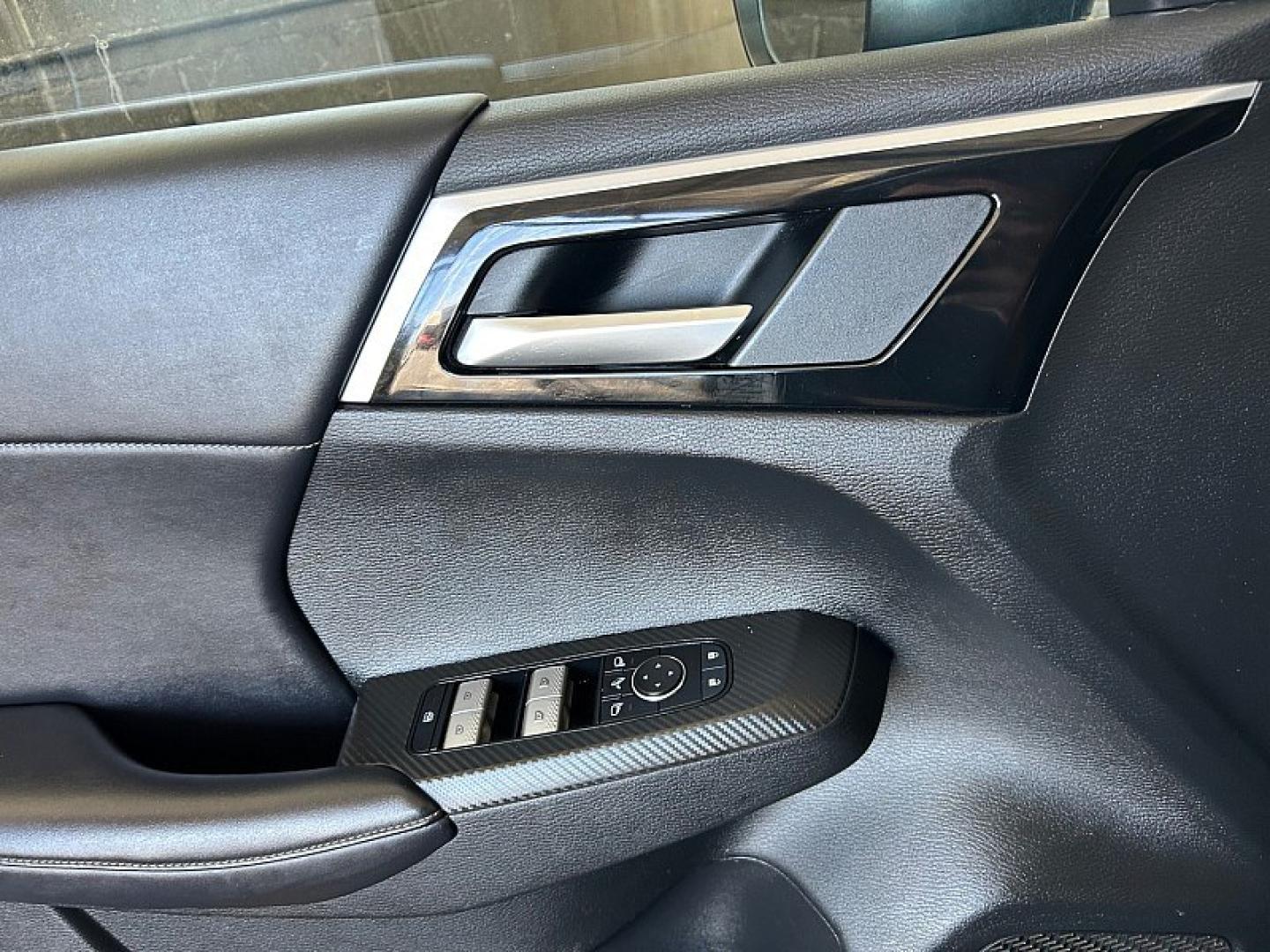 2024 Black Mitsubishi Outlander (JA4J3VA80RZ) with an 4-Cyl 2.5 Liter engine, Automatic CVT transmission, located at 412 Auto Vista Drive, Palmdale, 93551, (661) 945-0620, 34.592636, -118.136681- Photo#24