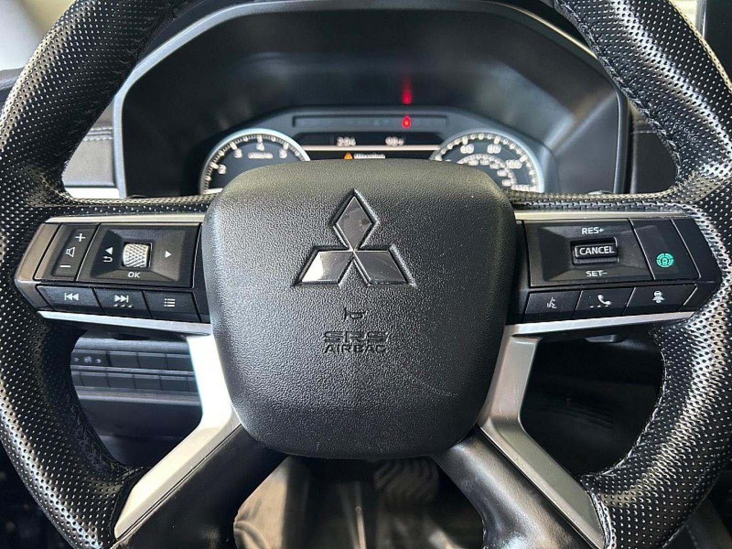 2024 Black Mitsubishi Outlander (JA4J3VA80RZ) with an 4-Cyl 2.5 Liter engine, Automatic CVT transmission, located at 412 Auto Vista Drive, Palmdale, 93551, (661) 945-0620, 34.592636, -118.136681- Photo#27