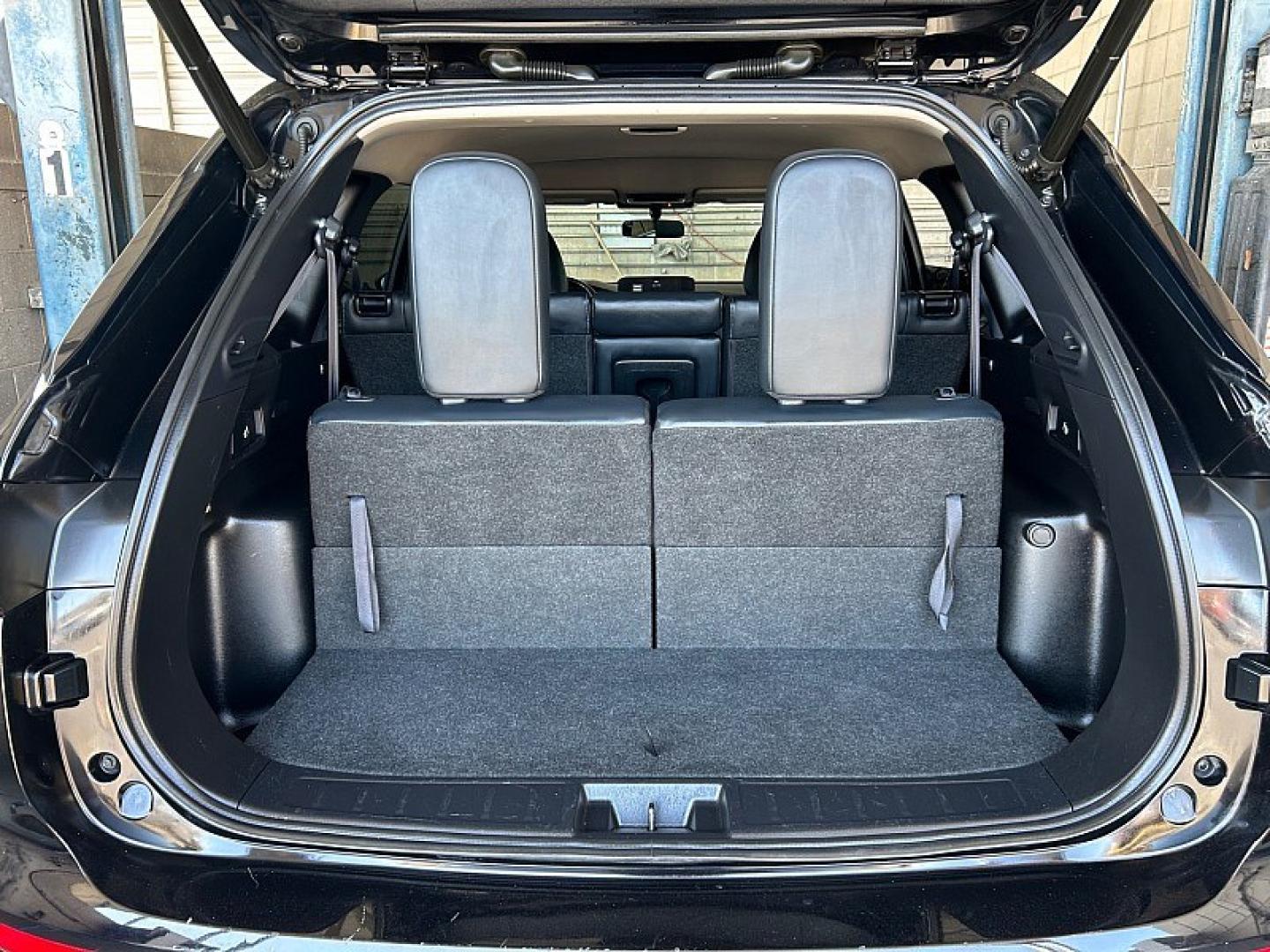 2024 Black Mitsubishi Outlander (JA4J3VA80RZ) with an 4-Cyl 2.5 Liter engine, Automatic CVT transmission, located at 412 Auto Vista Drive, Palmdale, 93551, (661) 945-0620, 34.592636, -118.136681- Photo#29