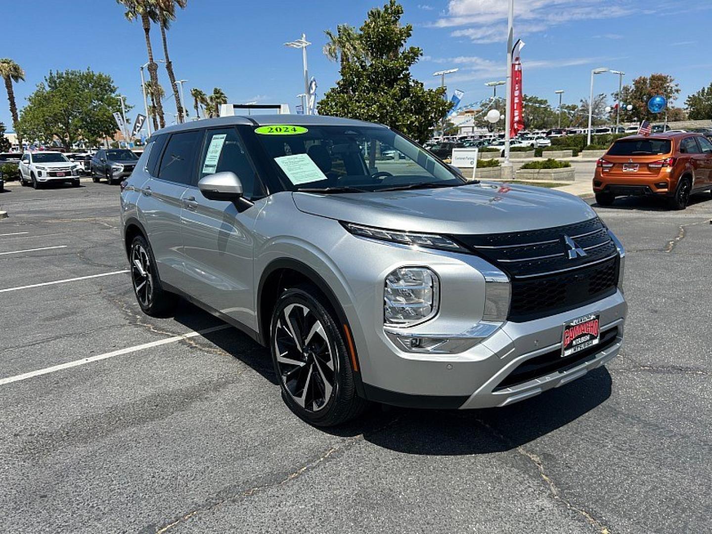 2024 Silver Mitsubishi Outlander (JA4J3VA84RZ) with an 4-Cyl 2.5 Liter engine, Automatic CVT transmission, located at 412 Auto Vista Drive, Palmdale, 93551, (661) 945-0620, 34.592636, -118.136681- Photo#0