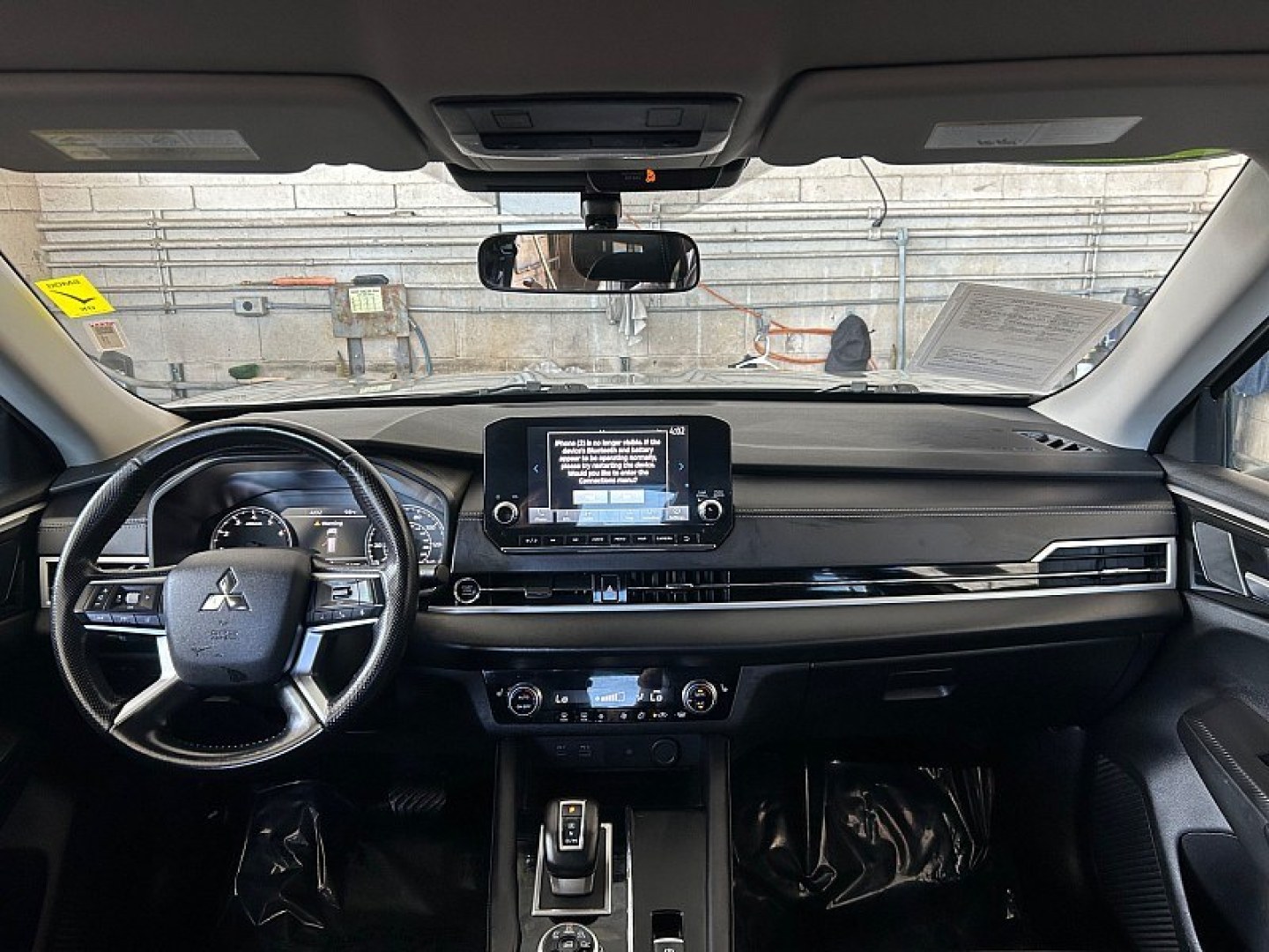 2024 Silver Mitsubishi Outlander (JA4J4VA84RZ) with an 4-Cyl 2.5 Liter engine, Automatic CVT transmission, located at 412 Auto Vista Drive, Palmdale, 93551, (661) 945-0620, 34.592636, -118.136681- Photo#23