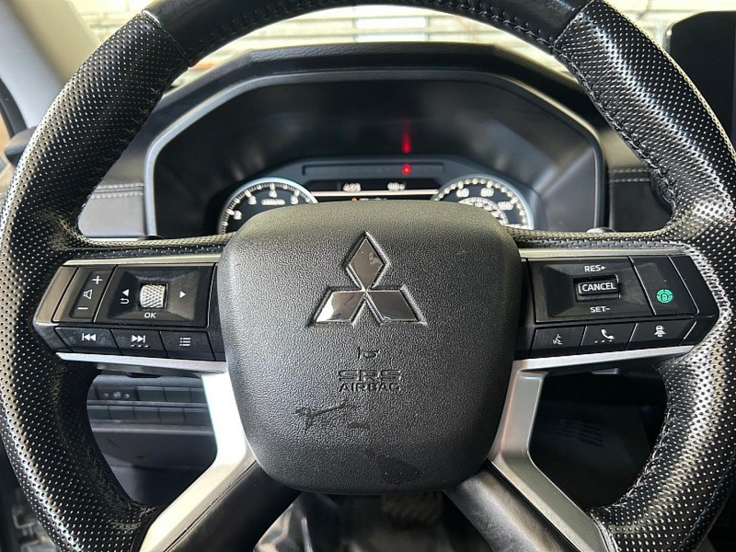2024 Silver Mitsubishi Outlander (JA4J4VA84RZ) with an 4-Cyl 2.5 Liter engine, Automatic CVT transmission, located at 412 Auto Vista Drive, Palmdale, 93551, (661) 945-0620, 34.592636, -118.136681- Photo#29
