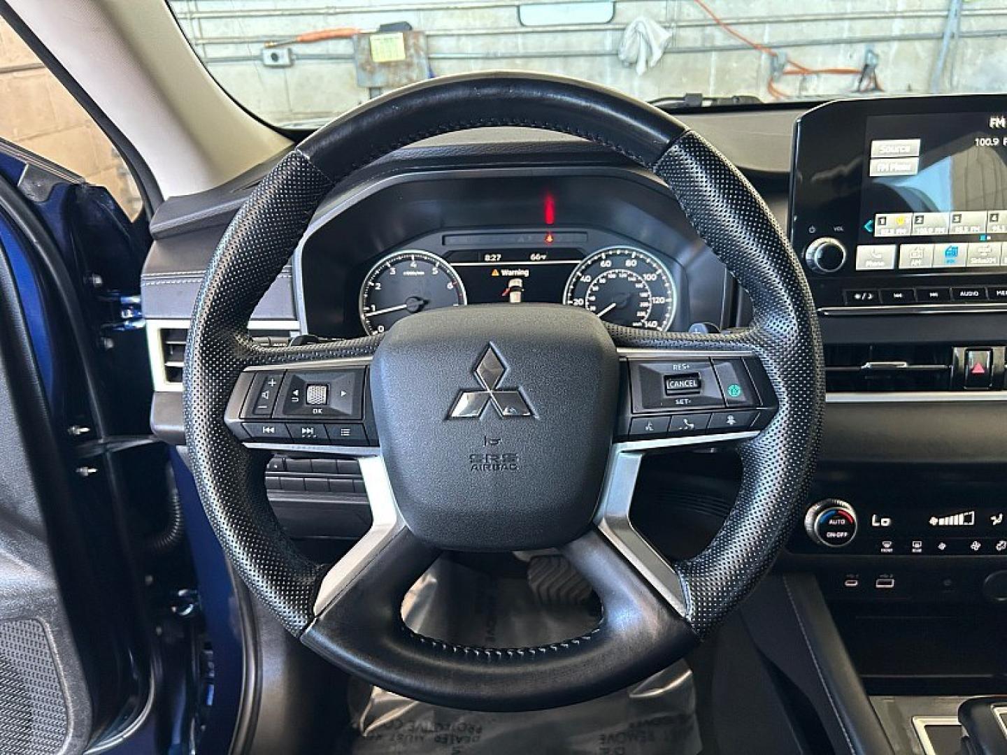 2024 blue Mitsubishi Outlander (JA4J4VA8XRZ) with an 4-Cyl 2.5 Liter engine, Automatic CVT transmission, located at 412 Auto Vista Drive, Palmdale, 93551, (661) 945-0620, 34.592636, -118.136681- Photo#21