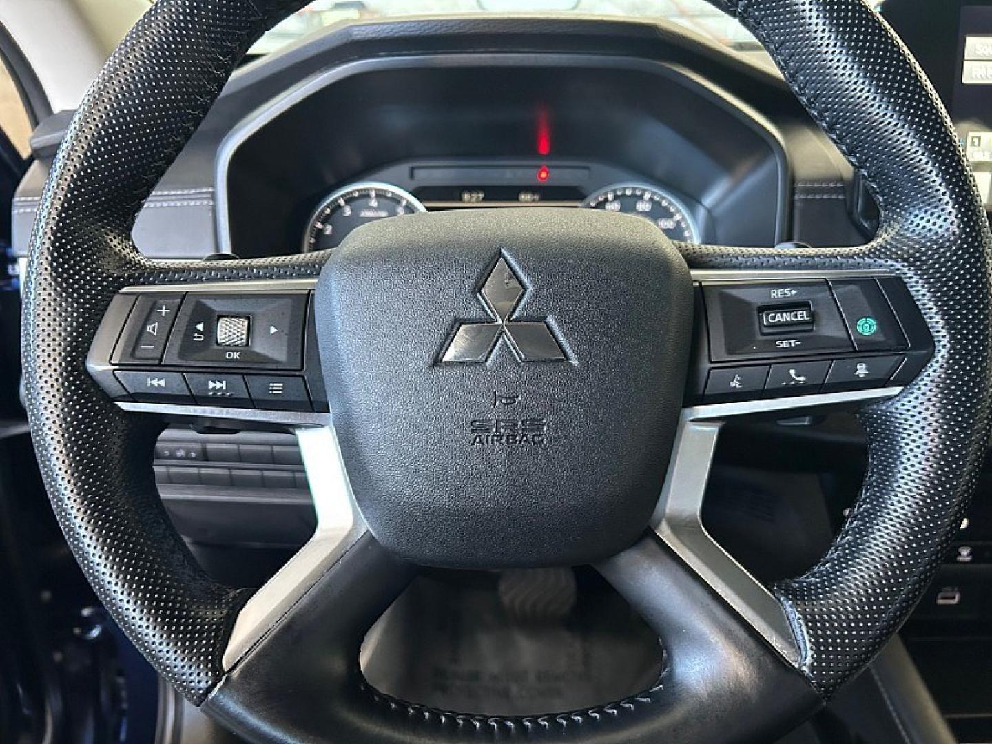 2024 blue Mitsubishi Outlander (JA4J4VA8XRZ) with an 4-Cyl 2.5 Liter engine, Automatic CVT transmission, located at 412 Auto Vista Drive, Palmdale, 93551, (661) 945-0620, 34.592636, -118.136681- Photo#27