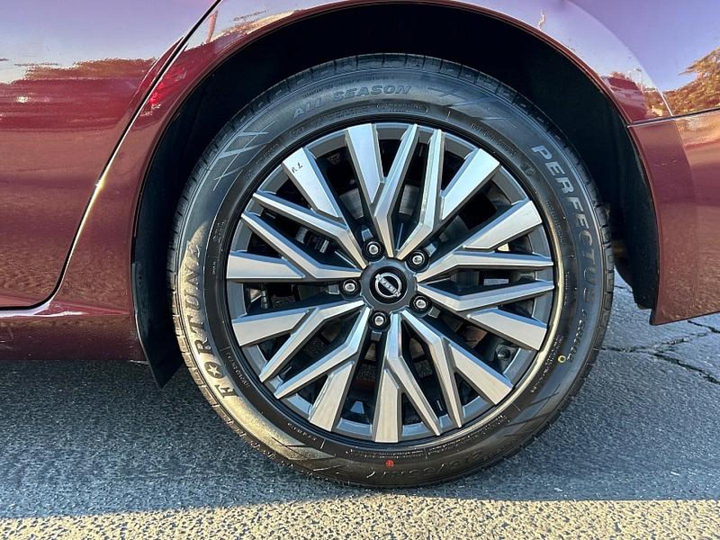 2024 RED Nissan Altima (1N4BL4DV9RN) with an 4-Cyl 2.5 Liter engine, Automatic Xtronic CVT transmission, located at 412 Auto Vista Drive, Palmdale, 93551, (661) 945-0620, 34.592636, -118.136681 - Photo#41