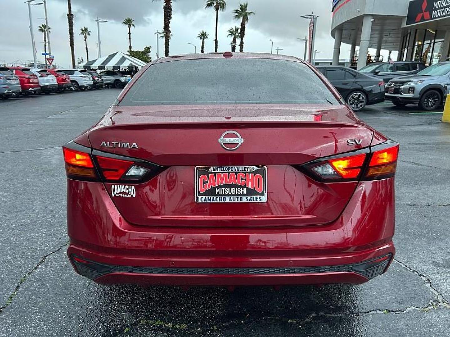 2024 RED Nissan Altima (1N4BL4DV7RN) with an 4-Cyl 2.5 Liter engine, Automatic Xtronic CVT transmission, located at 412 Auto Vista Drive, Palmdale, 93551, (661) 945-0620, 34.592636, -118.136681 - Photo#7
