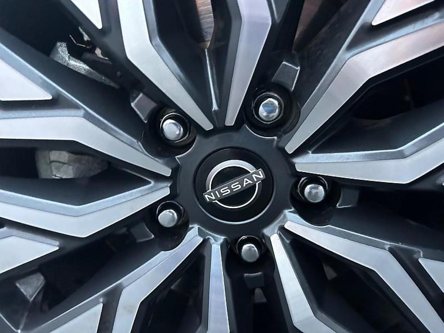 2024 RED Nissan Altima (1N4BL4DV7RN) with an 4-Cyl 2.5 Liter engine, Automatic Xtronic CVT transmission, located at 412 Auto Vista Drive, Palmdale, 93551, (661) 945-0620, 34.592636, -118.136681 - Photo#15