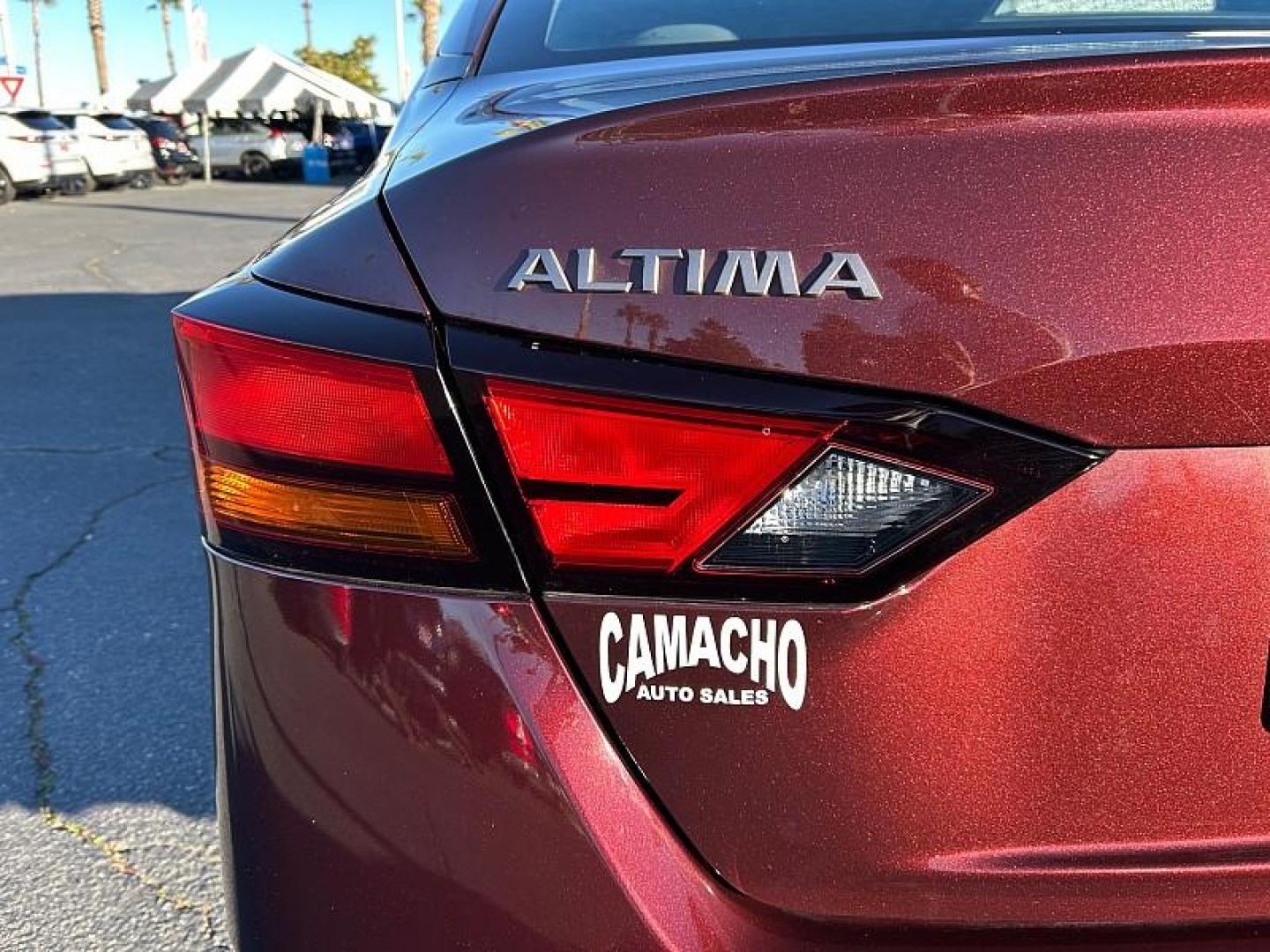 2024 RED Nissan Altima (1N4BL4DV7RN) with an 4-Cyl 2.5 Liter engine, Automatic Xtronic CVT transmission, located at 412 Auto Vista Drive, Palmdale, 93551, (661) 945-0620, 34.592636, -118.136681 - Photo#11