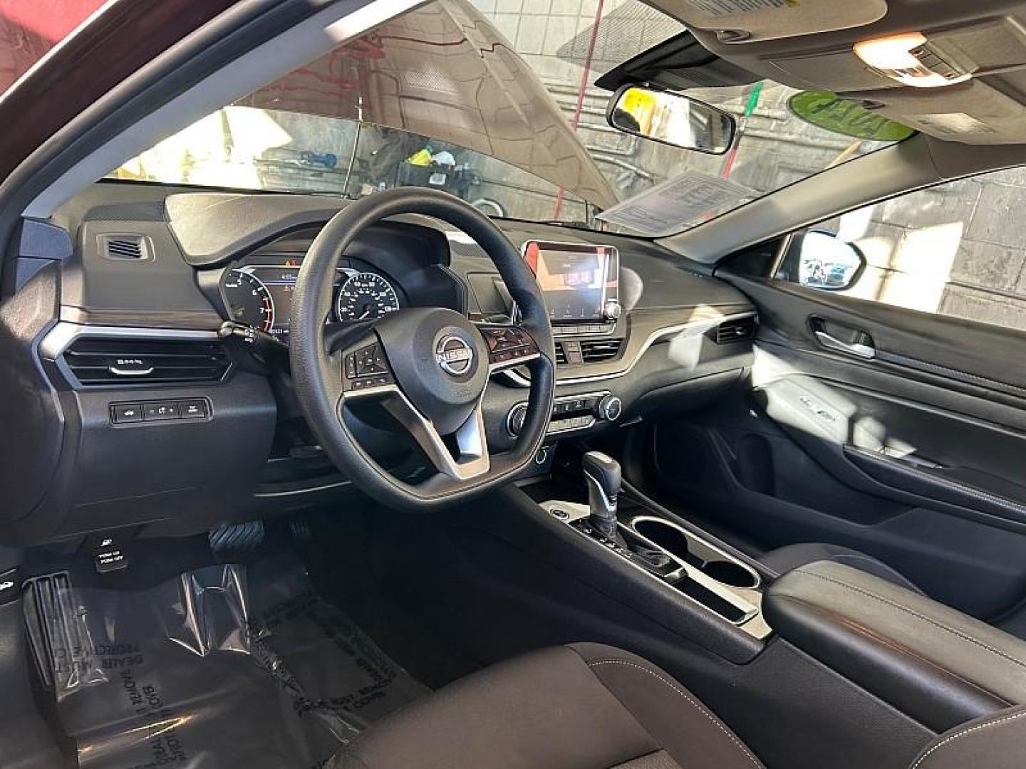 2024 RED Nissan Altima (1N4BL4DV7RN) with an 4-Cyl 2.5 Liter engine, Automatic Xtronic CVT transmission, located at 412 Auto Vista Drive, Palmdale, 93551, (661) 945-0620, 34.592636, -118.136681 - Photo#17