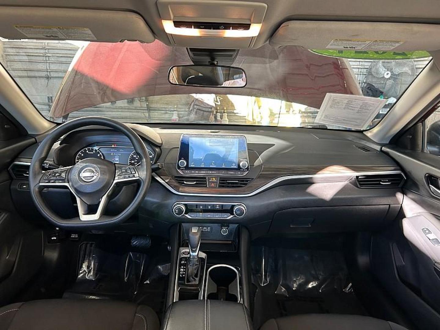 2024 RED Nissan Altima (1N4BL4DV7RN) with an 4-Cyl 2.5 Liter engine, Automatic Xtronic CVT transmission, located at 412 Auto Vista Drive, Palmdale, 93551, (661) 945-0620, 34.592636, -118.136681 - Photo#18