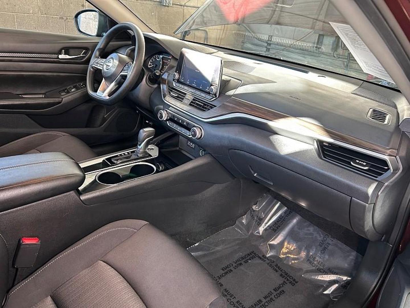 2024 RED Nissan Altima (1N4BL4DV7RN) with an 4-Cyl 2.5 Liter engine, Automatic Xtronic CVT transmission, located at 412 Auto Vista Drive, Palmdale, 93551, (661) 945-0620, 34.592636, -118.136681 - Photo#29