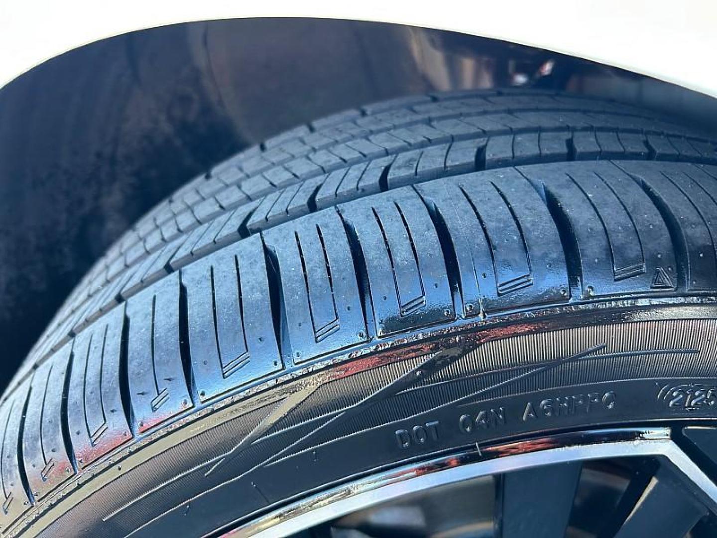 2024 WHITE Nissan Altima (1N4BL4CVXRN) with an 4-Cyl 2.5 Liter engine, Automatic Xtronic CVT transmission, located at 412 Auto Vista Drive, Palmdale, 93551, (661) 945-0620, 34.592636, -118.136681 - Photo#11