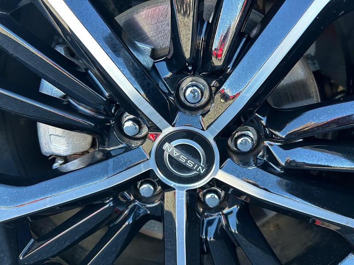 2024 WHITE Nissan Altima (1N4BL4CVXRN) with an 4-Cyl 2.5 Liter engine, Automatic Xtronic CVT transmission, located at 412 Auto Vista Drive, Palmdale, 93551, (661) 945-0620, 34.592636, -118.136681 - Photo#12