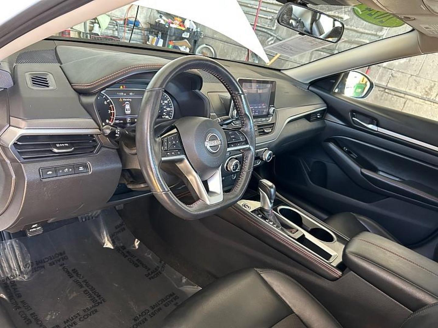 2024 WHITE Nissan Altima (1N4BL4CVXRN) with an 4-Cyl 2.5 Liter engine, Automatic Xtronic CVT transmission, located at 412 Auto Vista Drive, Palmdale, 93551, (661) 945-0620, 34.592636, -118.136681 - Photo#18