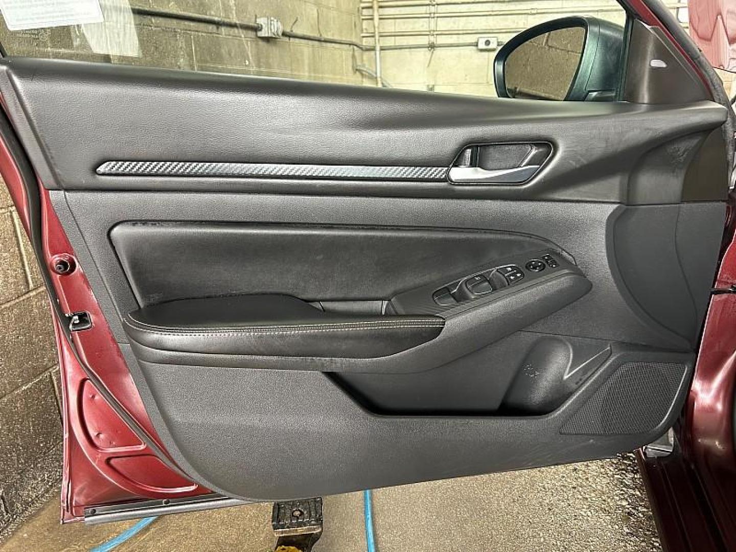 2024 RED Nissan Altima (1N4BL4DV2RN) with an 4-Cyl 2.5 Liter engine, Automatic Xtronic CVT transmission, located at 412 Auto Vista Drive, Palmdale, 93551, (661) 945-0620, 34.592636, -118.136681 - Photo#15