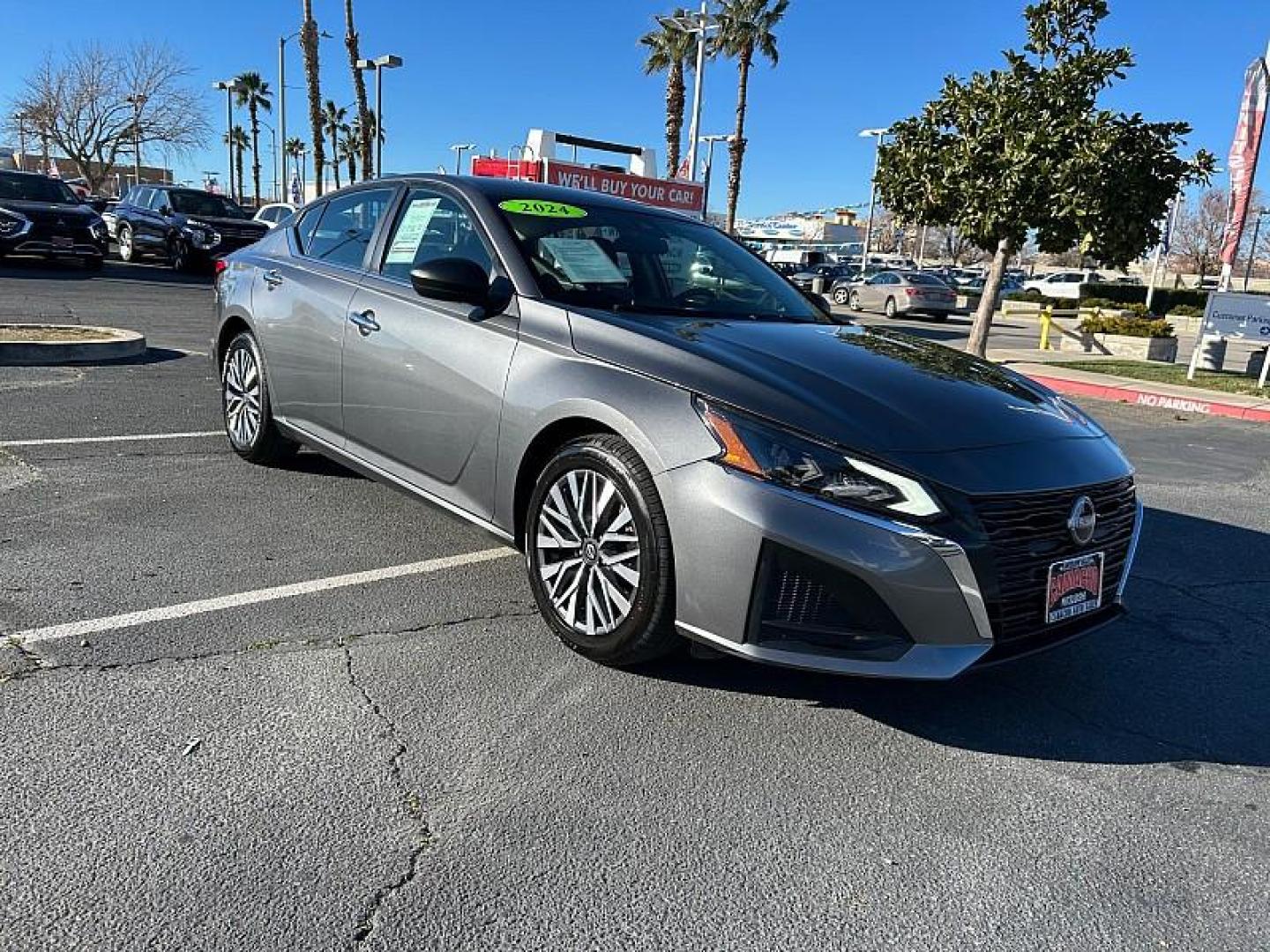 2024 GRAY Nissan Altima (1N4BL4DV3RN) with an 4-Cyl 2.5 Liter engine, Automatic Xtronic CVT transmission, located at 412 Auto Vista Drive, Palmdale, 93551, (661) 945-0620, 34.592636, -118.136681 - Photo#0